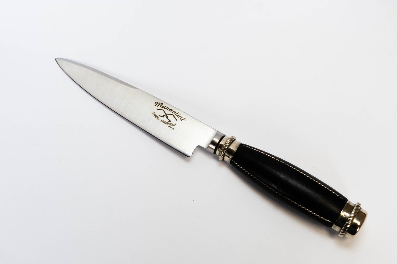 Cuchillo 20 cm — Madera con alambre